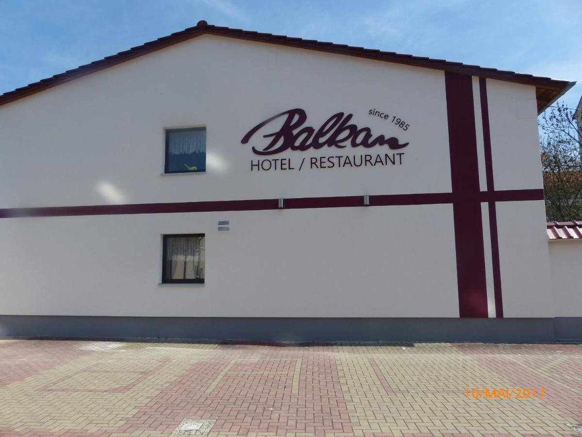 Hotel/Restaurant Balkan Земмерда Екстер'єр фото