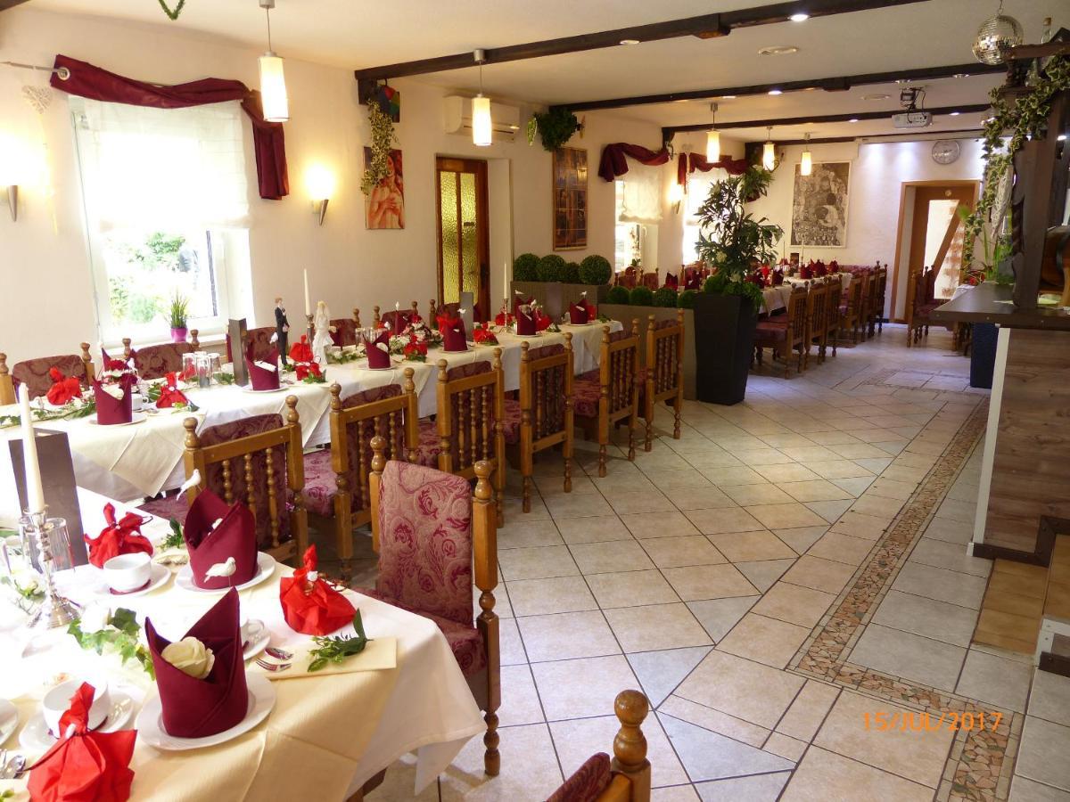 Hotel/Restaurant Balkan Земмерда Екстер'єр фото